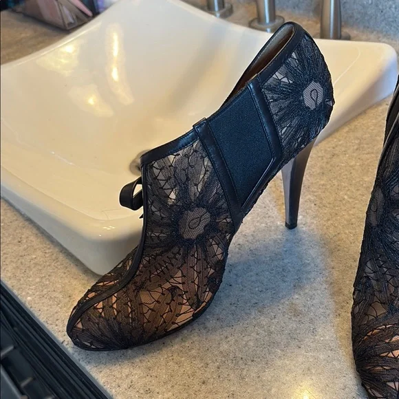 Valentino Black Heeled Boots with Lace Overlay - Picture 4 of 4